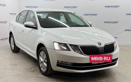 Skoda Octavia, 2018 год, 1 400 000 рублей, 2 фотография