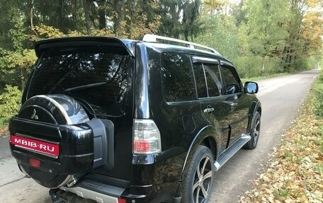 Mitsubishi Pajero IV, 2007 год, 1 450 000 рублей, 2 фотография