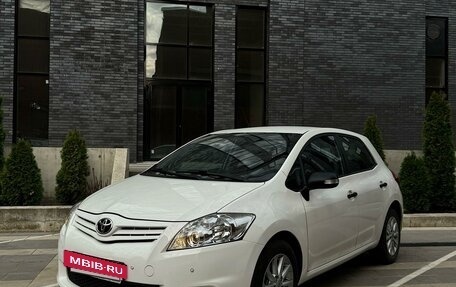 Toyota Auris II, 2010 год, 1 295 000 рублей, 7 фотография