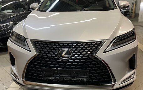 Lexus RX IV рестайлинг, 2021 год, 5 600 000 рублей, 2 фотография