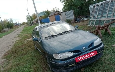 Renault Megane II, 1996 год, 75 000 рублей, 4 фотография