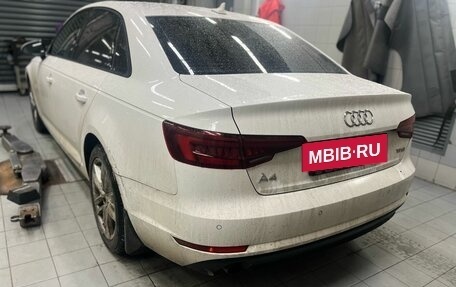 Audi A4, 2018 год, 2 900 000 рублей, 4 фотография