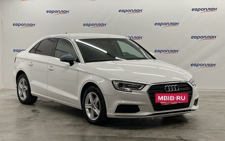 Audi A3, 2019 год, 1 550 000 рублей, 2 фотография