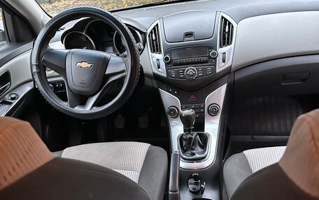 Chevrolet Cruze II, 2013 год, 1 010 000 рублей, 5 фотография