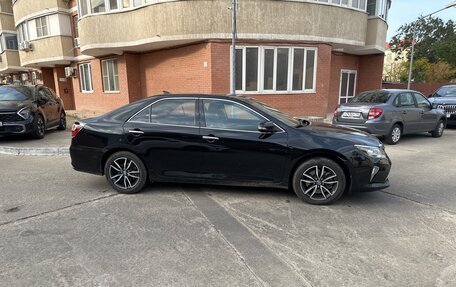 Toyota Camry, 2017 год, 2 550 000 рублей, 3 фотография