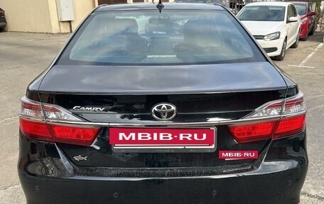 Toyota Camry, 2017 год, 2 550 000 рублей, 4 фотография