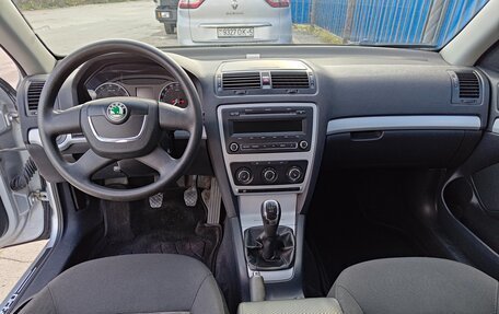 Skoda Octavia, 2011 год, 950 000 рублей, 9 фотография