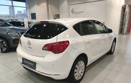 Opel Astra J, 2013 год, 850 000 рублей, 8 фотография