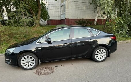 Opel Astra J, 2012 год, 1 150 000 рублей, 3 фотография