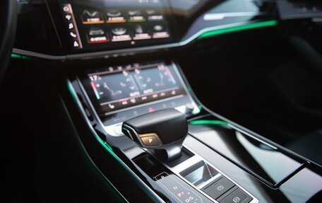 Audi A8, 2019 год, 6 100 000 рублей, 15 фотография