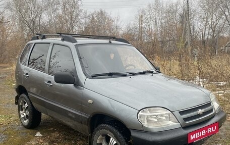 Chevrolet Niva I рестайлинг, 2007 год, 335 000 рублей, 2 фотография