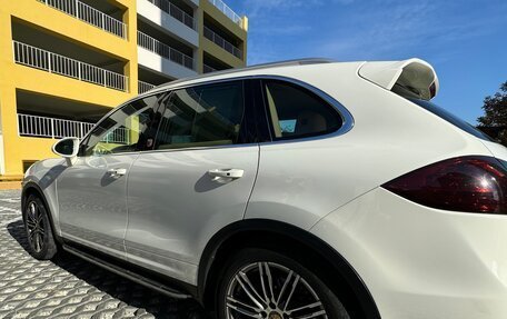 Porsche Cayenne III, 2011 год, 2 600 000 рублей, 15 фотография