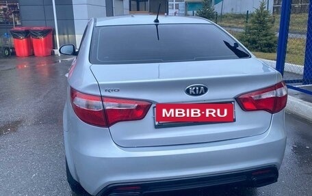 KIA Rio III рестайлинг, 2014 год, 850 000 рублей, 4 фотография