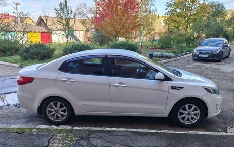 KIA Rio III рестайлинг, 2012 год, 810 000 рублей, 1 фотография