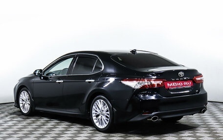 Toyota Camry, 2018 год, 2 597 000 рублей, 7 фотография