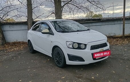 Chevrolet Aveo III, 2015 год, 650 000 рублей, 2 фотография