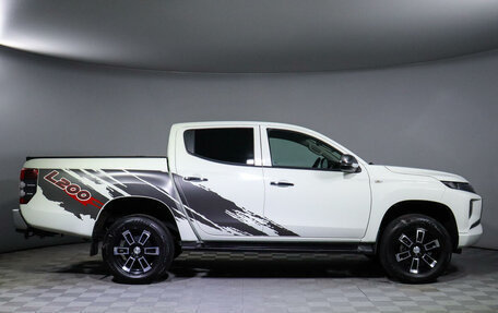 Mitsubishi L200 IV рестайлинг, 2022 год, 3 470 000 рублей, 4 фотография