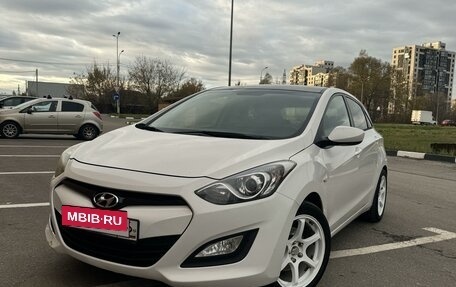 Hyundai i30 II рестайлинг, 2013 год, 970 000 рублей, 8 фотография