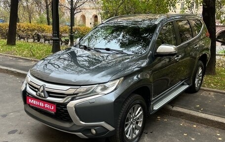 Mitsubishi Pajero Sport III рестайлинг, 2019 год, 2 700 000 рублей, 4 фотография