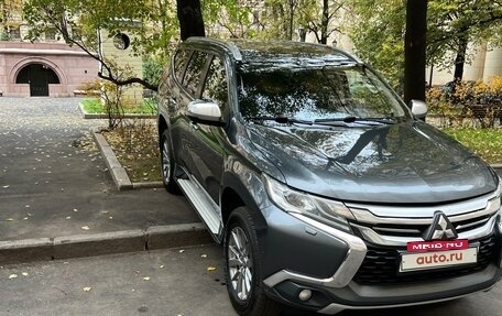 Mitsubishi Pajero Sport III рестайлинг, 2019 год, 2 700 000 рублей, 8 фотография