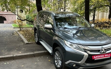 Mitsubishi Pajero Sport III рестайлинг, 2019 год, 2 700 000 рублей, 7 фотография