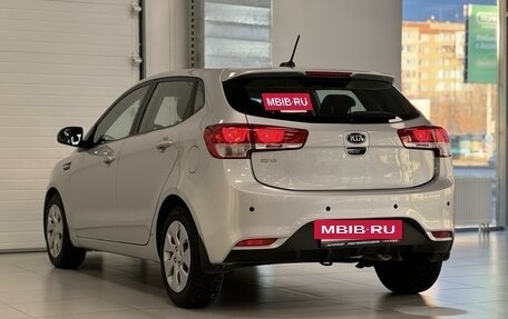 KIA Rio III рестайлинг, 2017 год, 1 369 900 рублей, 6 фотография