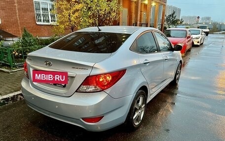 Hyundai Solaris II рестайлинг, 2012 год, 985 000 рублей, 5 фотография