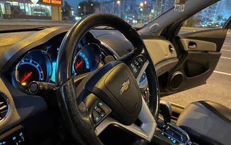 Chevrolet Cruze II, 2014 год, 1 050 000 рублей, 13 фотография