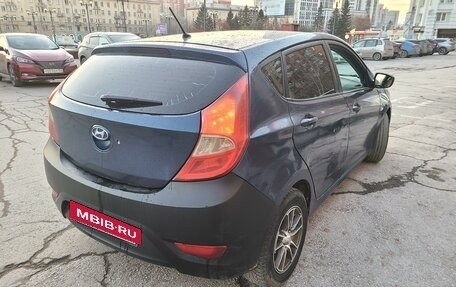 Hyundai Solaris II рестайлинг, 2012 год, 530 000 рублей, 2 фотография