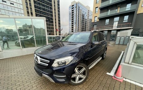 Mercedes-Benz GLE, 2016 год, 4 750 000 рублей, 2 фотография