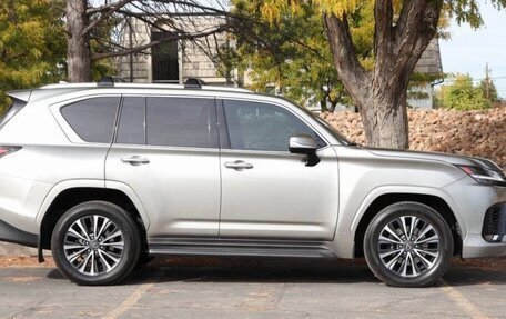 Lexus LX, 2024 год, 21 000 000 рублей, 7 фотография