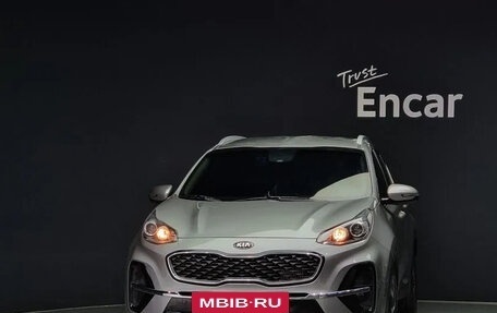 KIA Sportage IV рестайлинг, 2020 год, 1 965 000 рублей, 2 фотография