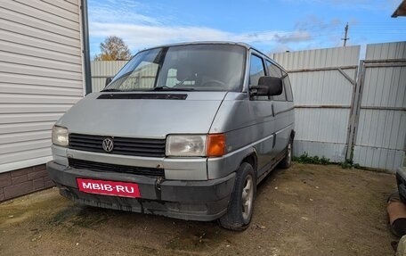 Volkswagen Caravelle T4, 1992 год, 350 000 рублей, 1 фотография