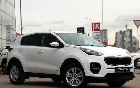 KIA Sportage IV рестайлинг, 2018 год, 2 600 000 рублей, 3 фотография