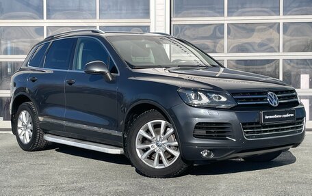 Volkswagen Touareg III, 2012 год, 2 360 000 рублей, 3 фотография