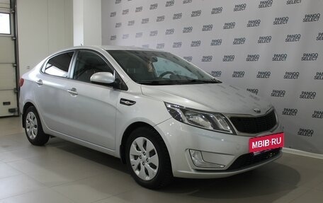 KIA Rio III рестайлинг, 2013 год, 777 000 рублей, 2 фотография