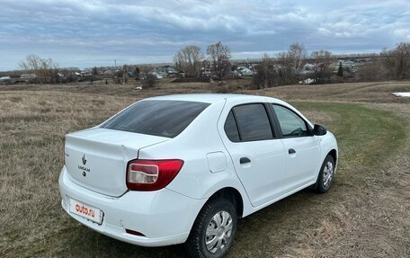 Renault Logan II, 2018 год, 930 000 рублей, 18 фотография