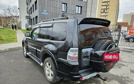 Mitsubishi Pajero IV, 2013 год, 1 860 000 рублей, 4 фотография