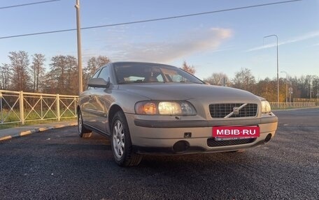 Volvo S60 III, 2001 год, 295 000 рублей, 5 фотография