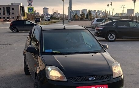 Ford Fiesta, 2007 год, 530 000 рублей, 2 фотография