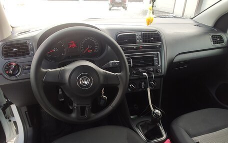 Volkswagen Polo VI (EU Market), 2014 год, 855 000 рублей, 9 фотография