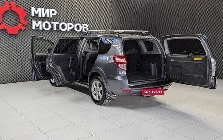 Toyota RAV4, 2011 год, 1 900 000 рублей, 15 фотография