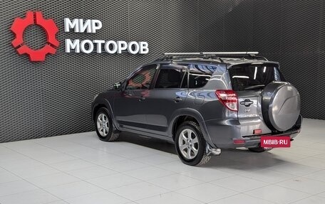 Toyota RAV4, 2011 год, 1 900 000 рублей, 10 фотография