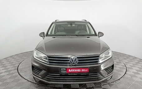 Volkswagen Touareg III, 2015 год, 3 163 000 рублей, 2 фотография