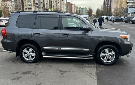 Toyota Land Cruiser 200, 2014 год, 4 900 000 рублей, 3 фотография