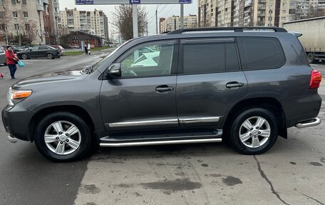 Toyota Land Cruiser 200, 2014 год, 4 900 000 рублей, 2 фотография