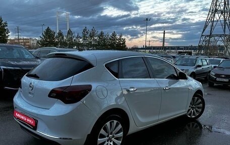 Opel Astra J, 2013 год, 600 000 рублей, 4 фотография