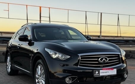 Infiniti QX70, 2015 год, 1 849 000 рублей, 3 фотография