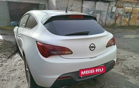 Opel Astra J, 2013 год, 935 000 рублей, 10 фотография