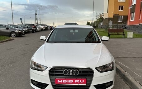 Audi A4, 2012 год, 1 150 000 рублей, 1 фотография